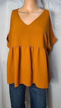 Entro Small mustard Textured Babydoll short sleeve v neck peplum top oversized